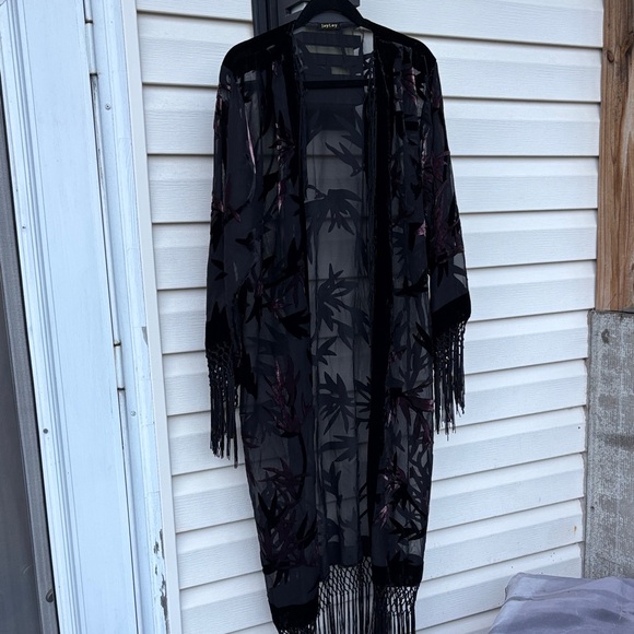 JayLey Ladies Silk Black Fringe Sheer Pink Velvet Top Boho Kimono Cardigan - Picture 16 of 16